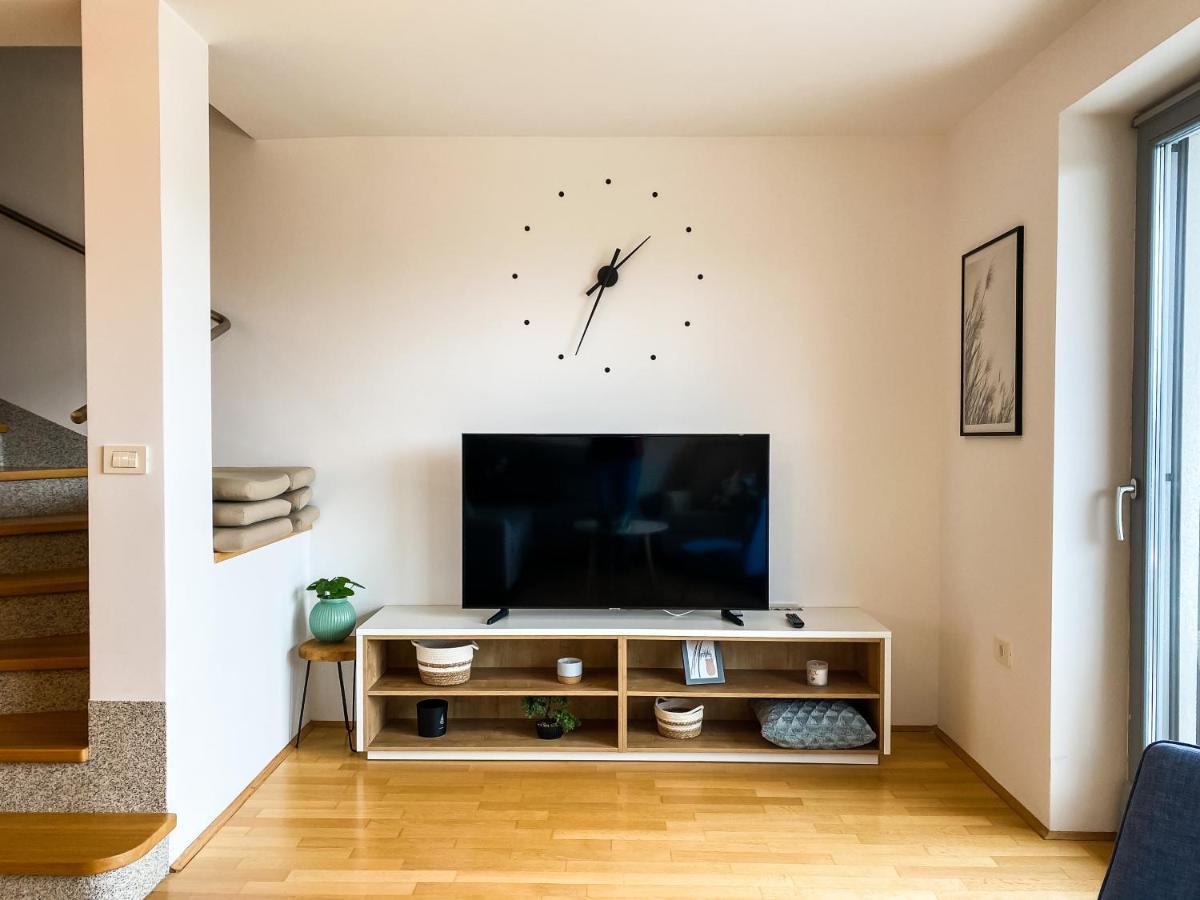 Lakeview Villa ブレッド エクステリア 写真