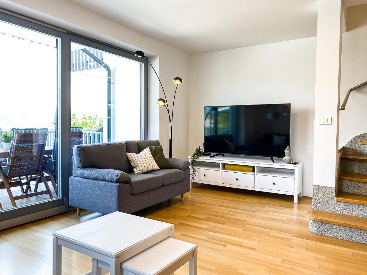 Lakeview Villa ブレッド エクステリア 写真